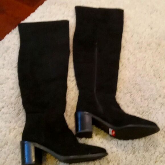 Seychelles Gifted black suede over the knee boot w 2 3/4" block heel size 8 NWT - Picture 1 of 3